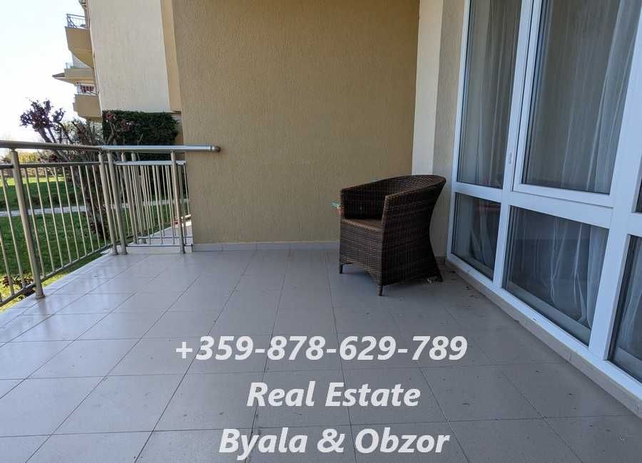 Продава се Тристаен апартамент в Обзор - 118 кв.м за 389 €/кв.м - Снимка #1