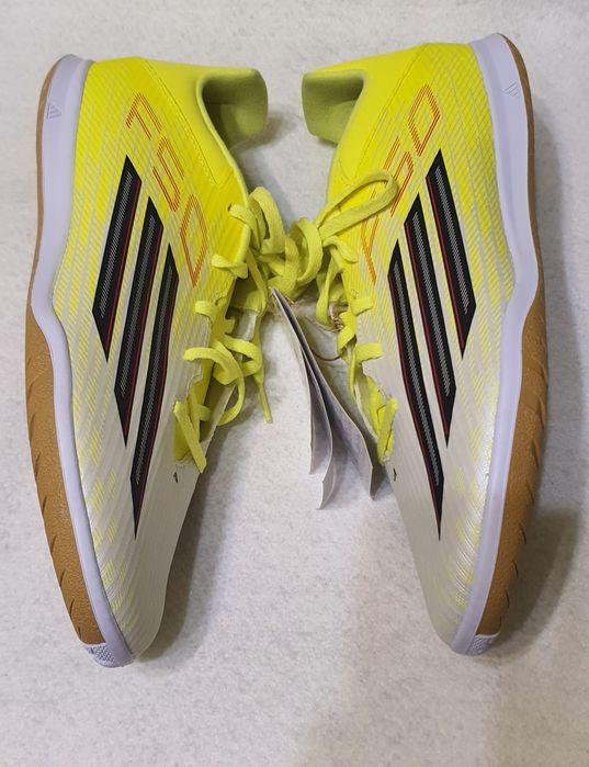 Adidas F50 Club IN Ghete Fotbal Sală, Galben-Negru, Mărimea 45 1/3