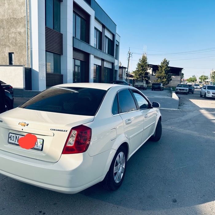 Other Lacetti / Gentra 2011 — 2