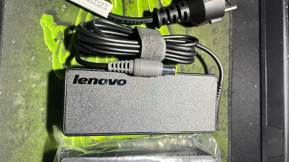 Incarcatoare Lenovo 90W 20V 4.5A Noi