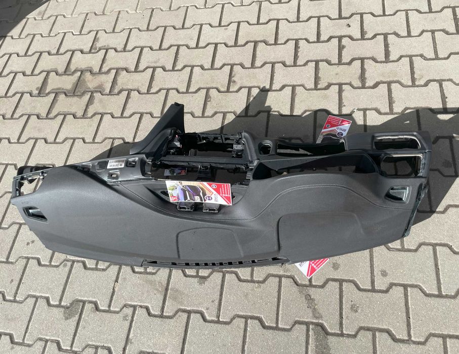 BMW seria 3  4 plansa de bord cusatura F30 F34 F36 - kit airbag