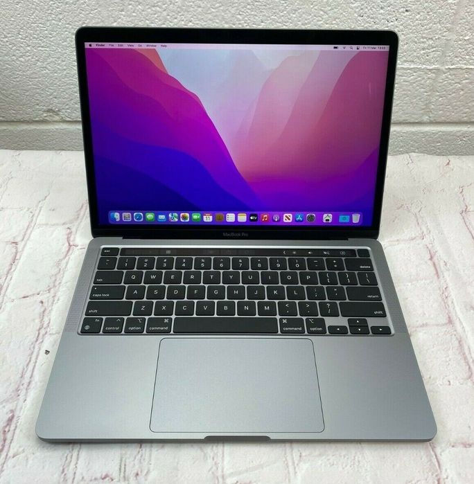 macbook pro sotiladi