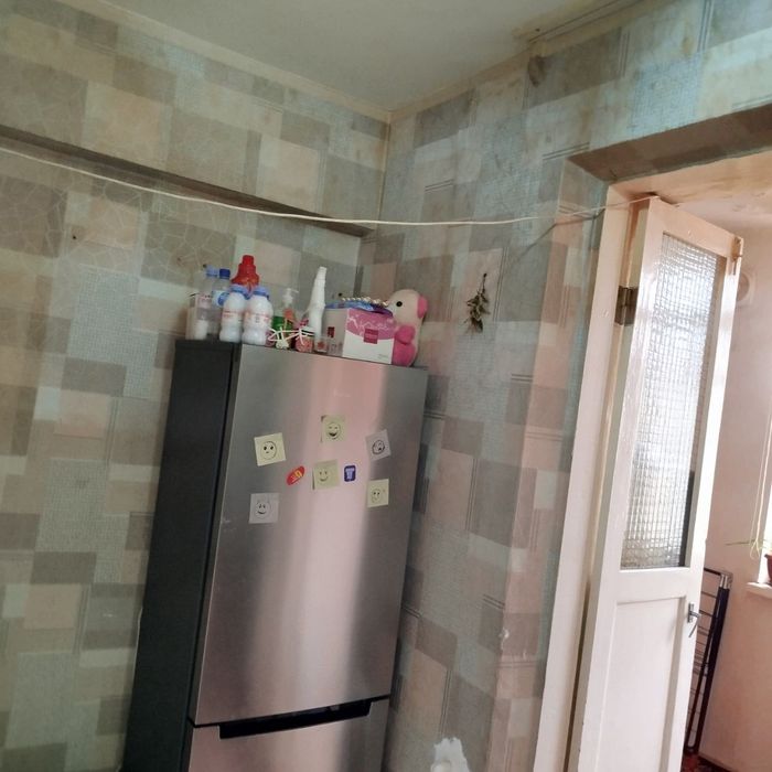 Срочно Уй сотилади холати яхши.