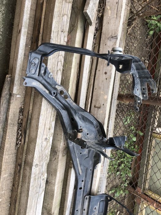 Trager Mercedes Benz cls350,cls320,cls500