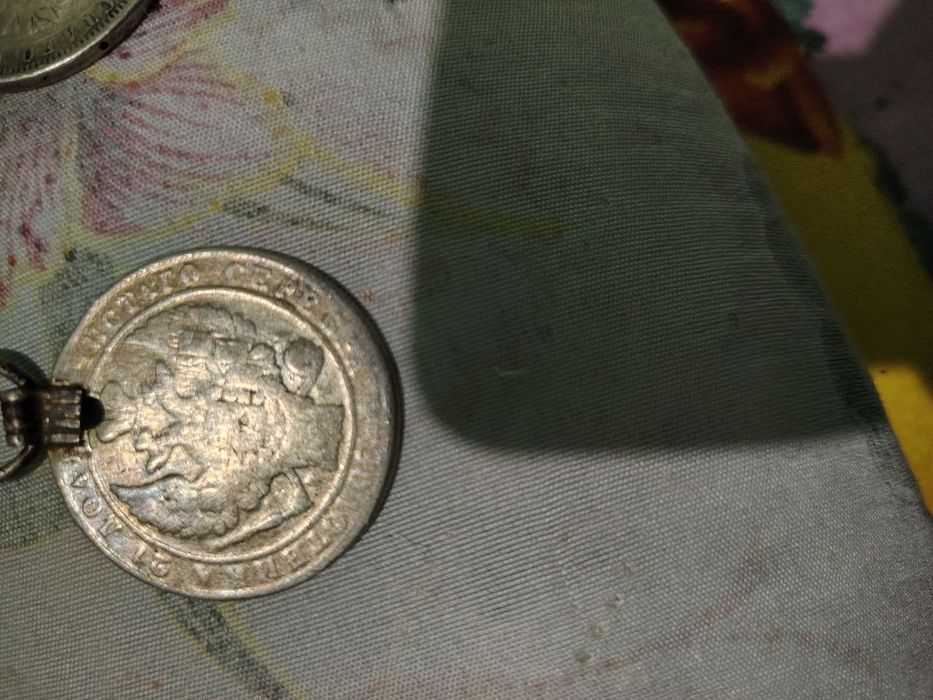 Qimmatbaho tanga sotiladi