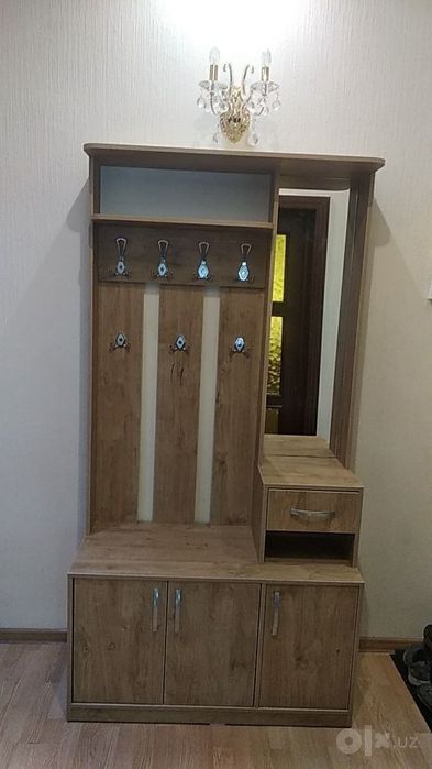 Шкаф в прихожую.