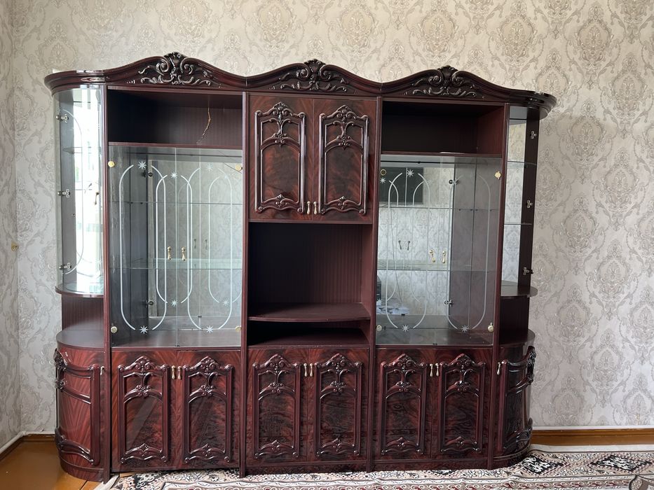 Мебел Стенки Италия  Mebel Stenka Italiyaniki 2 ta bor xolati zor