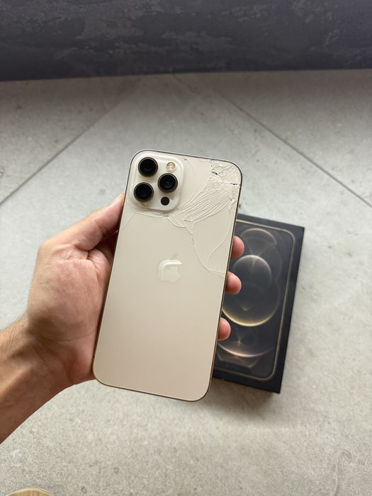 Продам свой личный Iphone 12 Pro Max 256 гб !