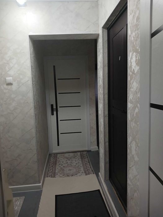 Fruzne massiv Navruz to'yxona yonida 2 xonali uy sotiladi