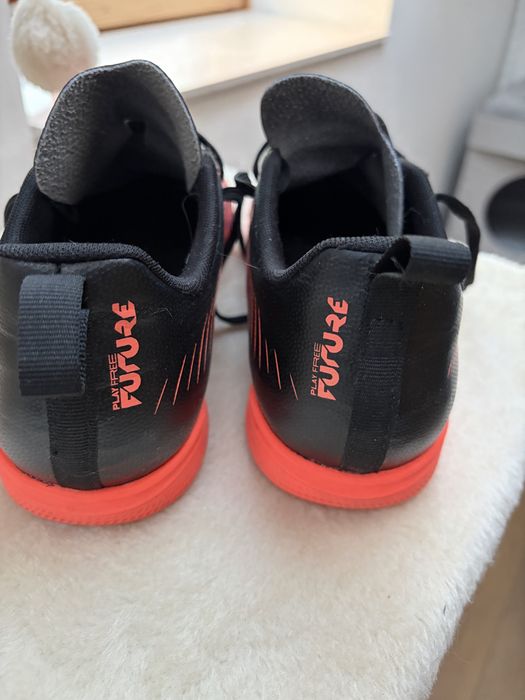 PUMA FUTURE 8 PLAY IT Jr – №38 – футболни обувки за зала