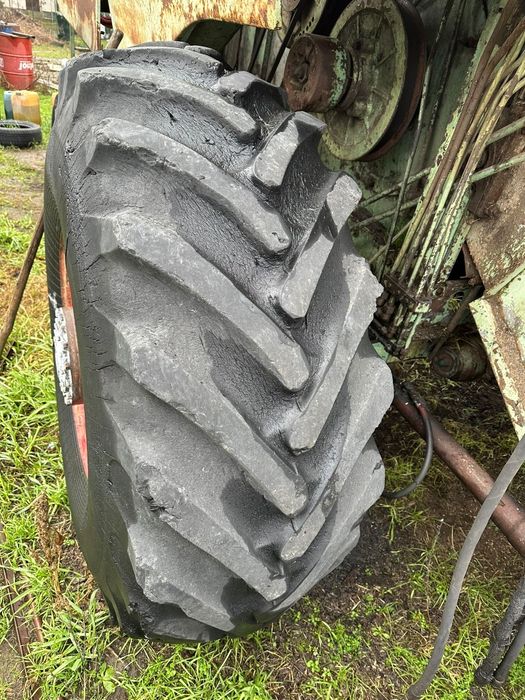 Roți cauciucuri 23,1/18xr26 si 12,5xr20 și jante C14,12 Sema110,Dropia