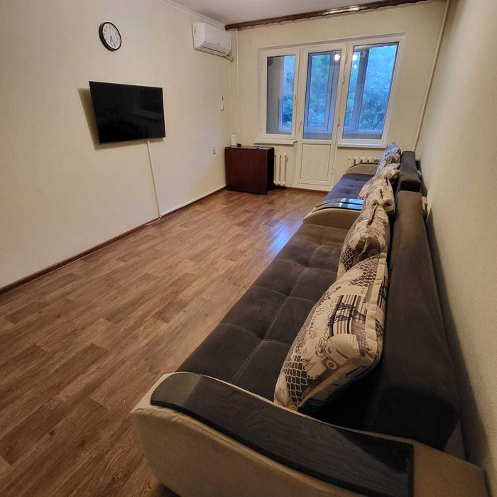 Диван в хорошем состоянии