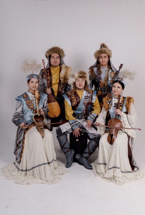 Театральные костюмы