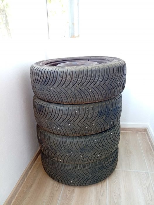 Set Anvelope/jenti iarna 205/55/R16 -  BFGoodrich