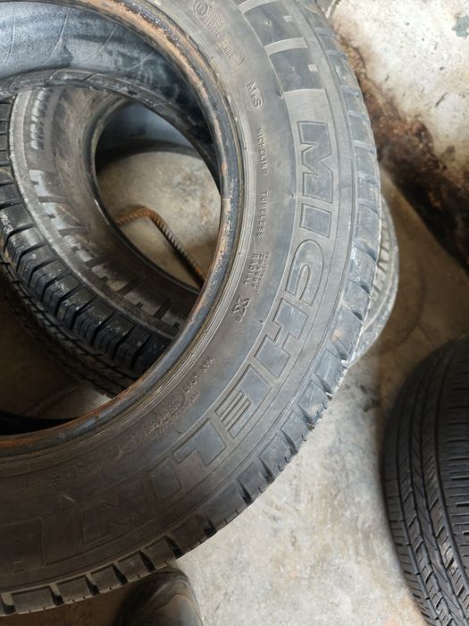 215/65/16C Michelin Agilis