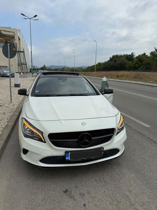 Mercedes-Benz CLA 180 CLA 180 | 2016 | 145.000 km | PANORAMIC | CARPLAY | LED |