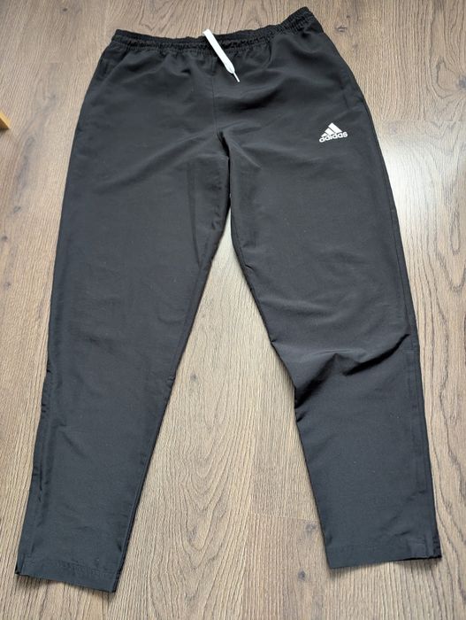 Pantaloni trening Adidas mărimea L pentru femei