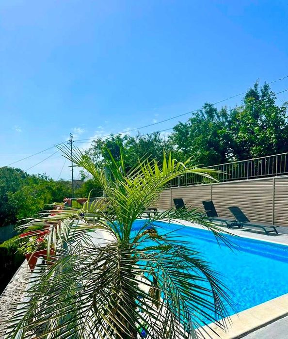 Продава се Тристаен апартамент в Варна, м-т Траката - 90 кв.м за 1767 €/кв.м - Снимка #1