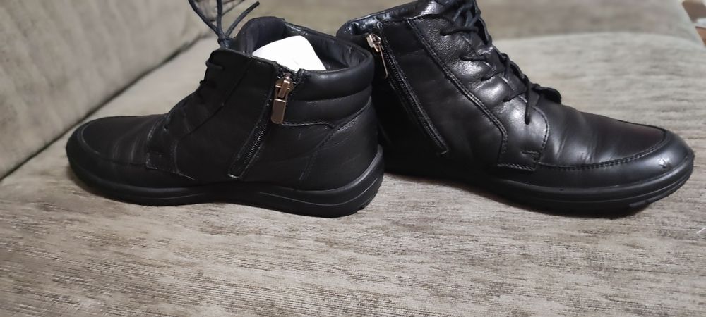 Кожанные 36 размер