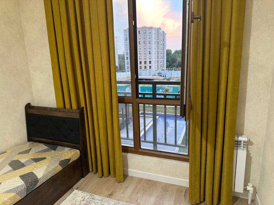 Olmazor City da 3 hona uy, terassasi bilan