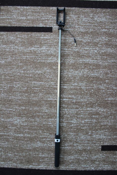 (Bluetooth)Selfie Stick/(Блутут)Селфи стик за всички видове смартфони