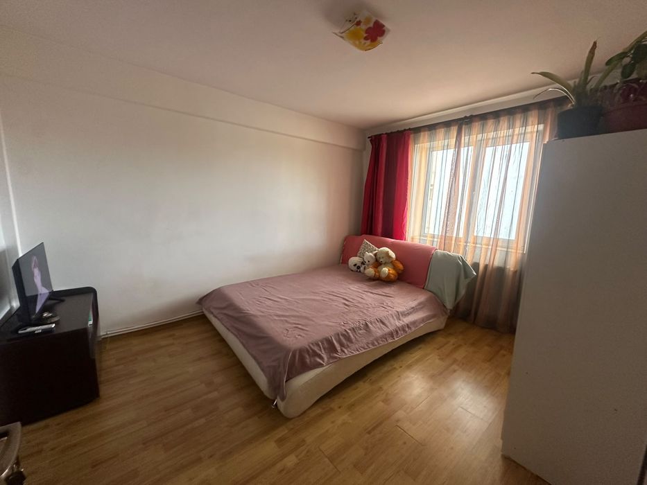 Proprietar – Apartament 2 camere, Podu Roș (5 min Palas), bloc fără bulină