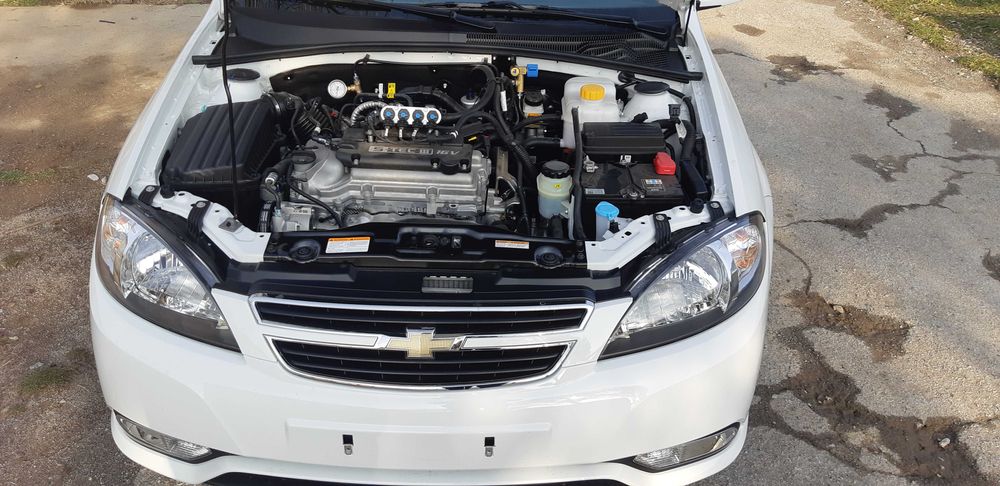 Янги ок ранг Lacetti Style plus CNG 2023 йил. Заводской газ-метан.