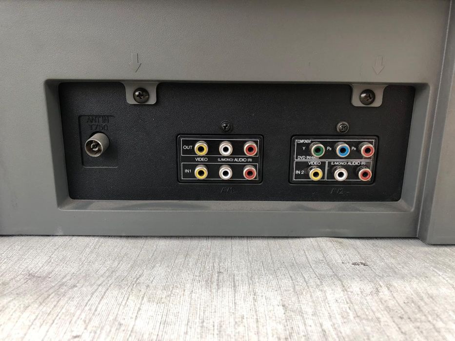 Телевизор LG RT-29FA33RK