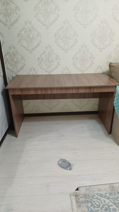 Стол бу продается