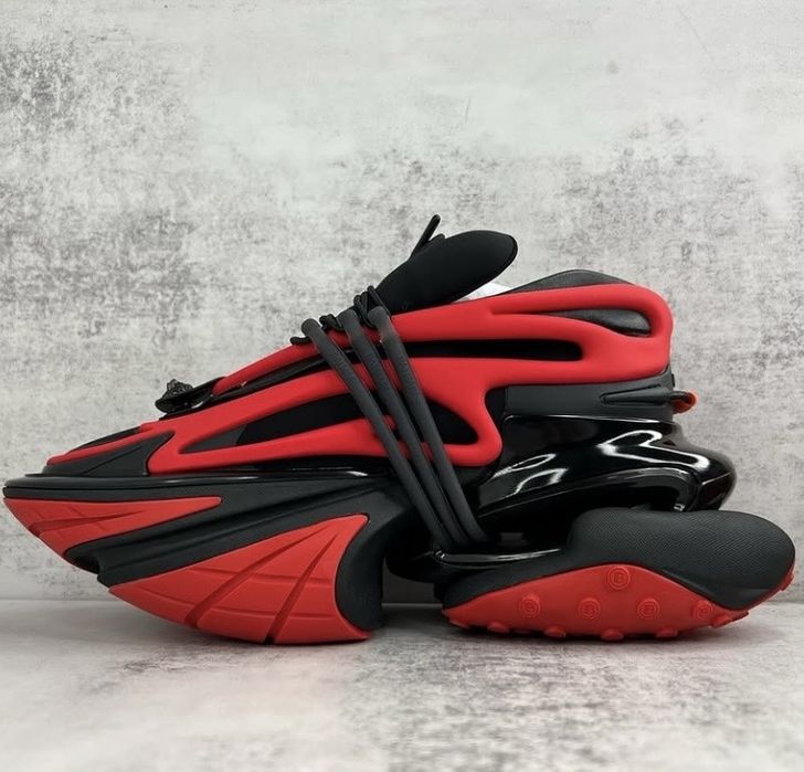 Sneakers balmain unicorn black red