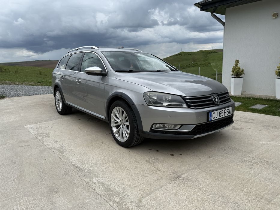 VOLKSWAGEN Passat Alltrack 2012