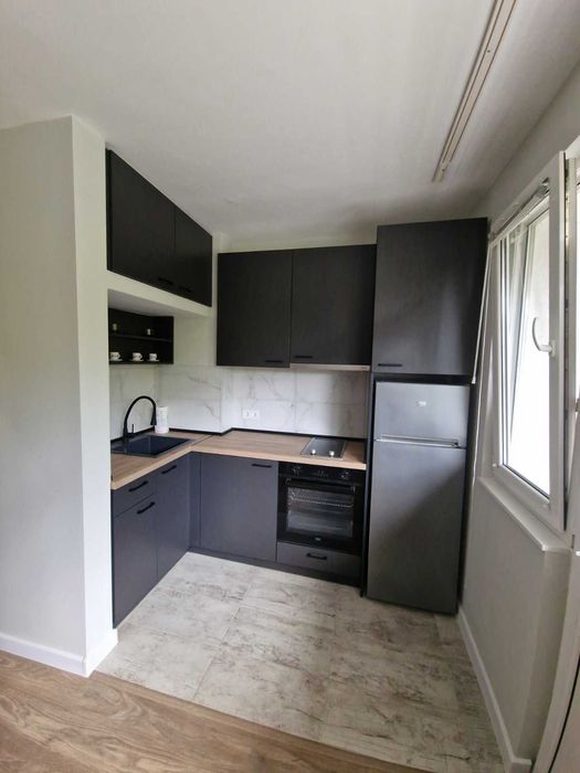 ремонтиран апартамент в паркова среда