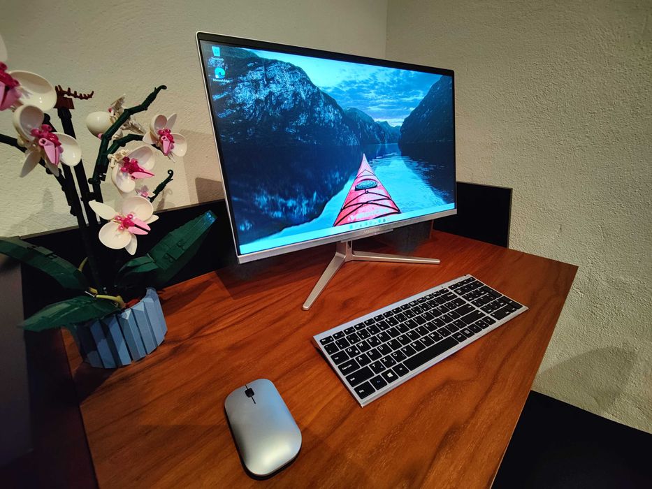 PC All in One Medion cu Windows 11