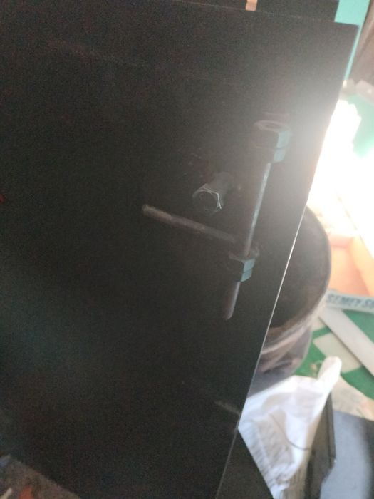 Продам Стол слесарный