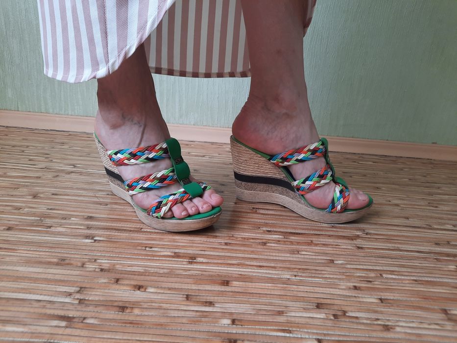 Женская обувь 37 размера