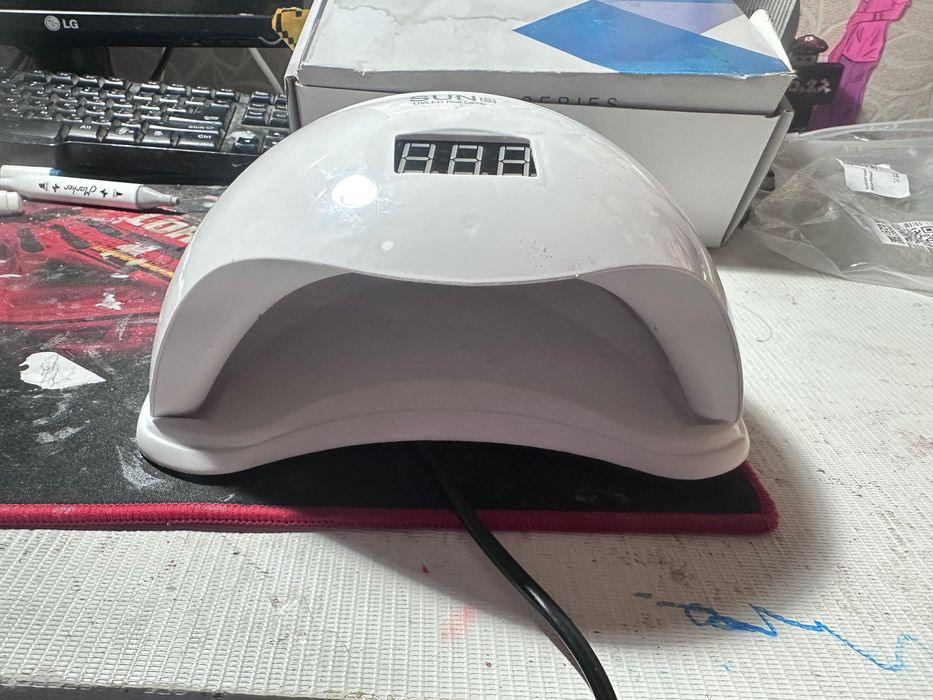 Продам все для манекюра