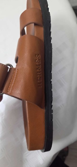Продам летние шлепки Hermes