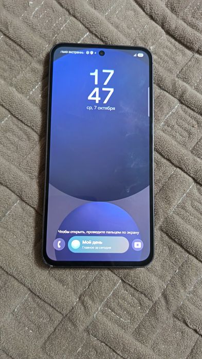Продам Samsung S24 FE
