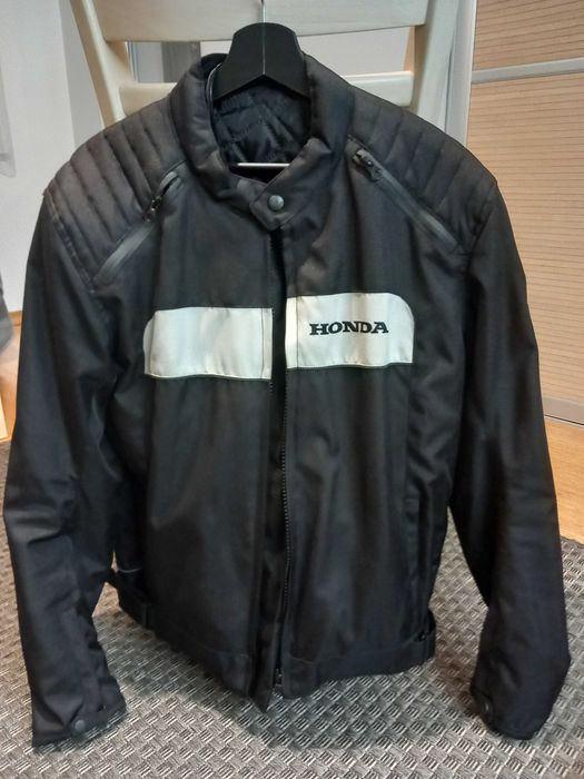 Каски и мото оборудване мъжко и дамско