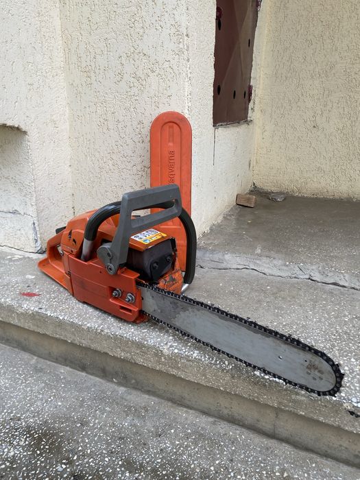 Se vinde husqvarna 55