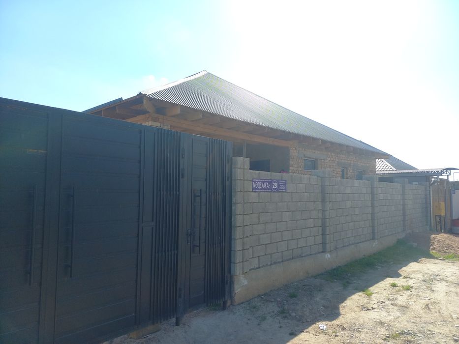 Продам недостренный дом