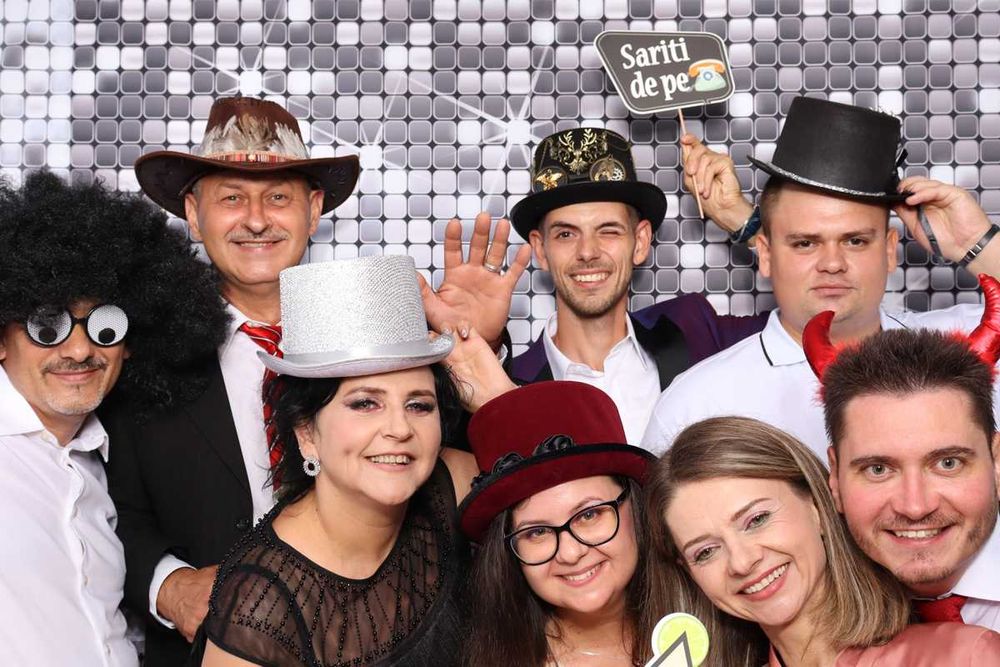 Cabina Foto evenimente - Cabina Insta Foto Bacau