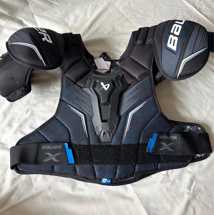 Хоккейная форма.