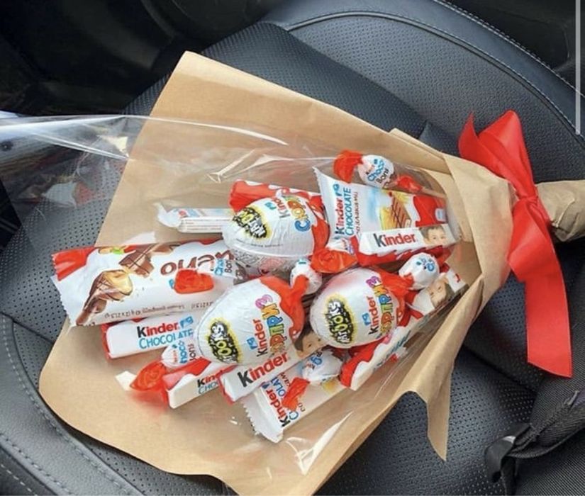 Букет из киндеров