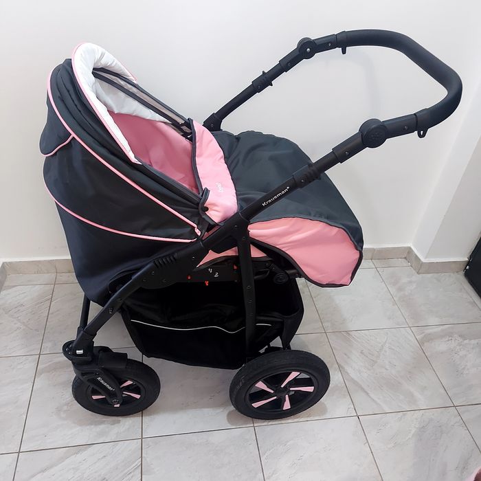 Vând cărucior Krausman 3 în 1  stare foarte bună