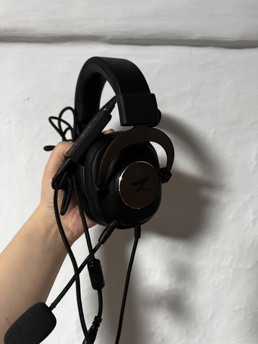 Продам наушники Zet Gaming