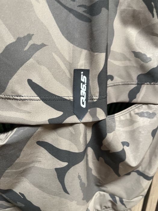 Q36-5 Camo Vest MADE  in ITALY  Вело джърси/ елек размер S / Оригинал