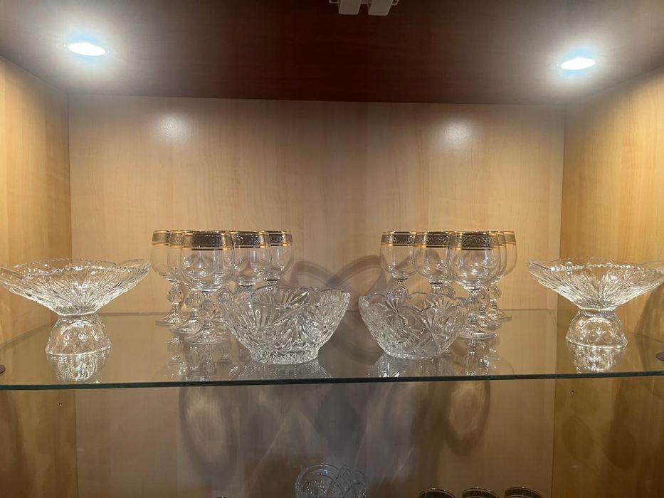 Продам хрустали. В отличном состоянии.