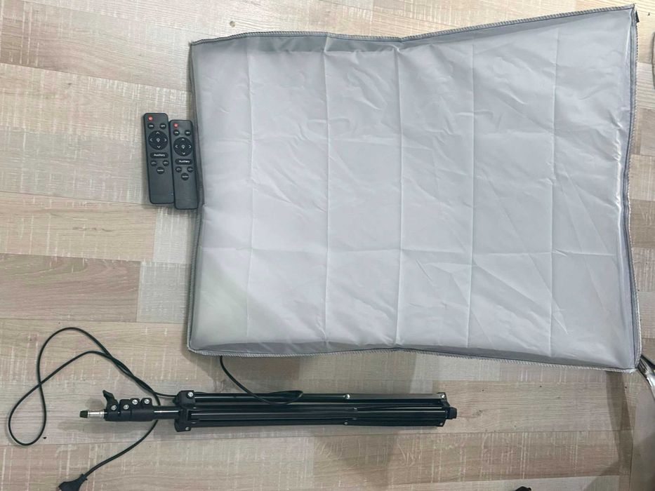 Vand set de 2 lumini Softbox cu telecomanda