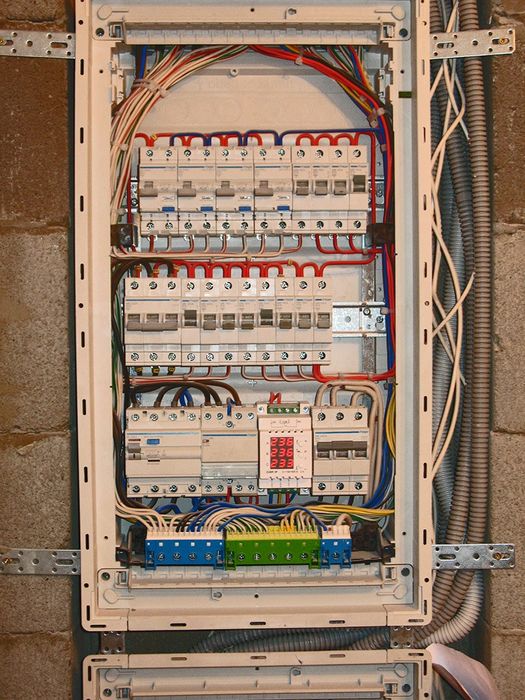 Установка электро зарядок. Не дорого.Электрик.24/7 Профес